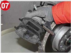 ferodo-brake-pad-installation-image7 ferodo-brake-pad-installation-image7