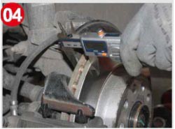 brake-pad-installation-image4 brake-pad-installation-image4