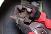 ferodo-support-techtips-brakenoise-avoid-visu4-2016