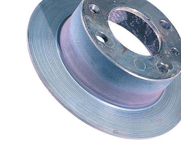 Disc heavily worn with surface grooves 600x485