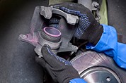 ferodo-support-techtips-brakenoise-avoid-visu4-2016
