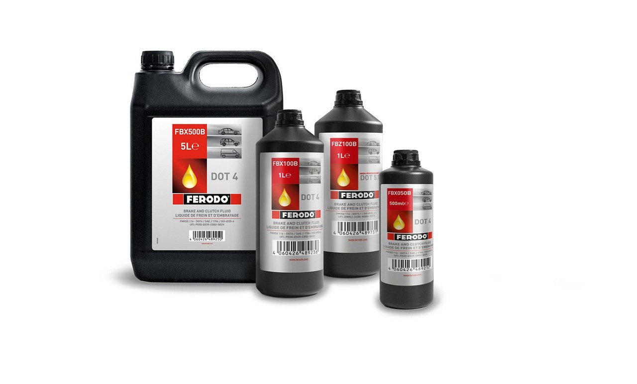 FER120_Ferodo_Brake_Fluid_Family_Shot_B_02