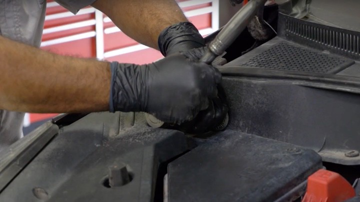 Removing vehicle battery ground stud Removing vehicle battery ground stud