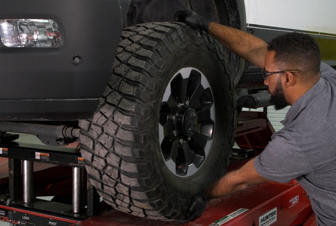 how-to-test-ball-joints-for-movement-dodge-ram-jeep-6